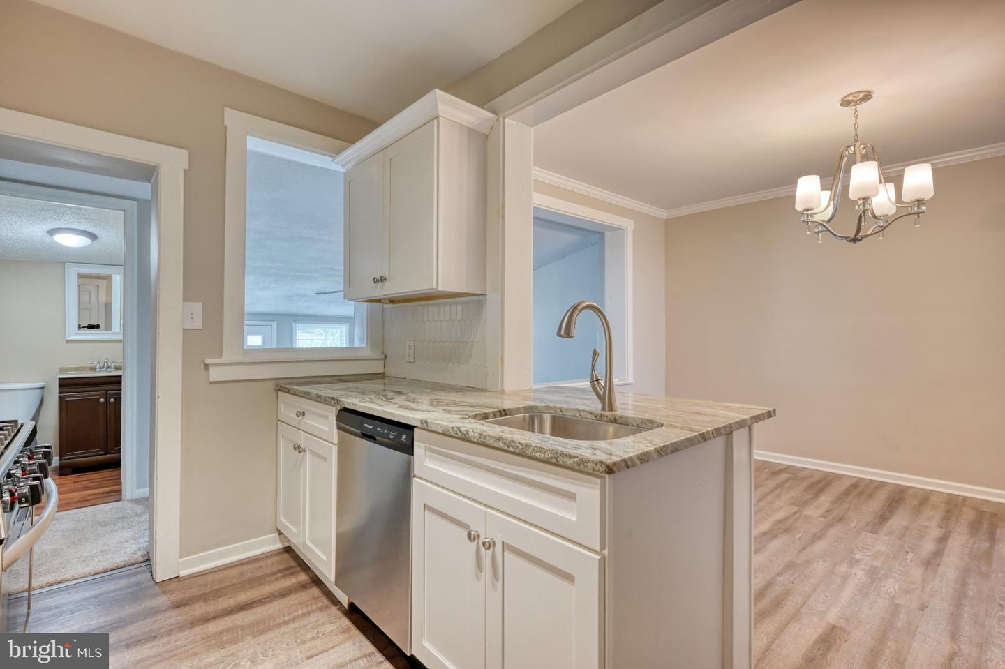 419 Ann St Property Photo 11