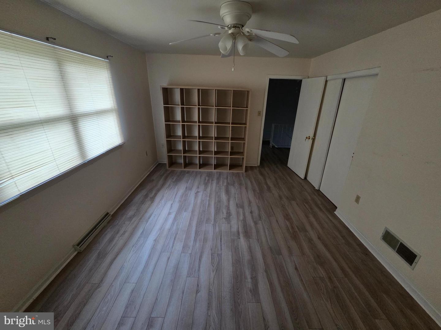 945 Timber Ln Property Photo 9