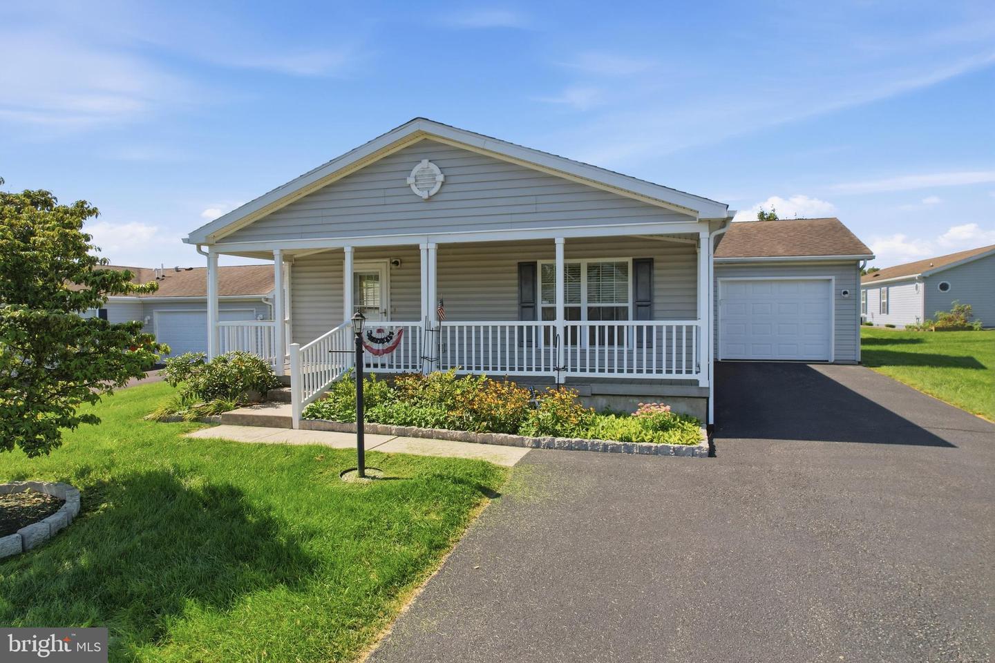 4 Songbird Ct Property Photo 3