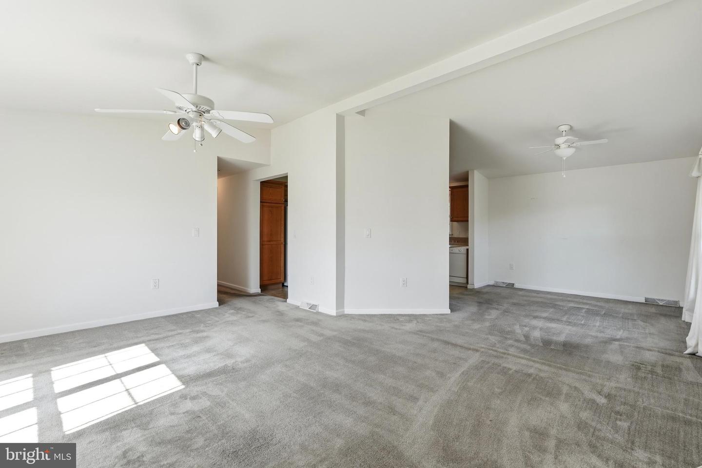 4 Songbird Ct Property Photo 12