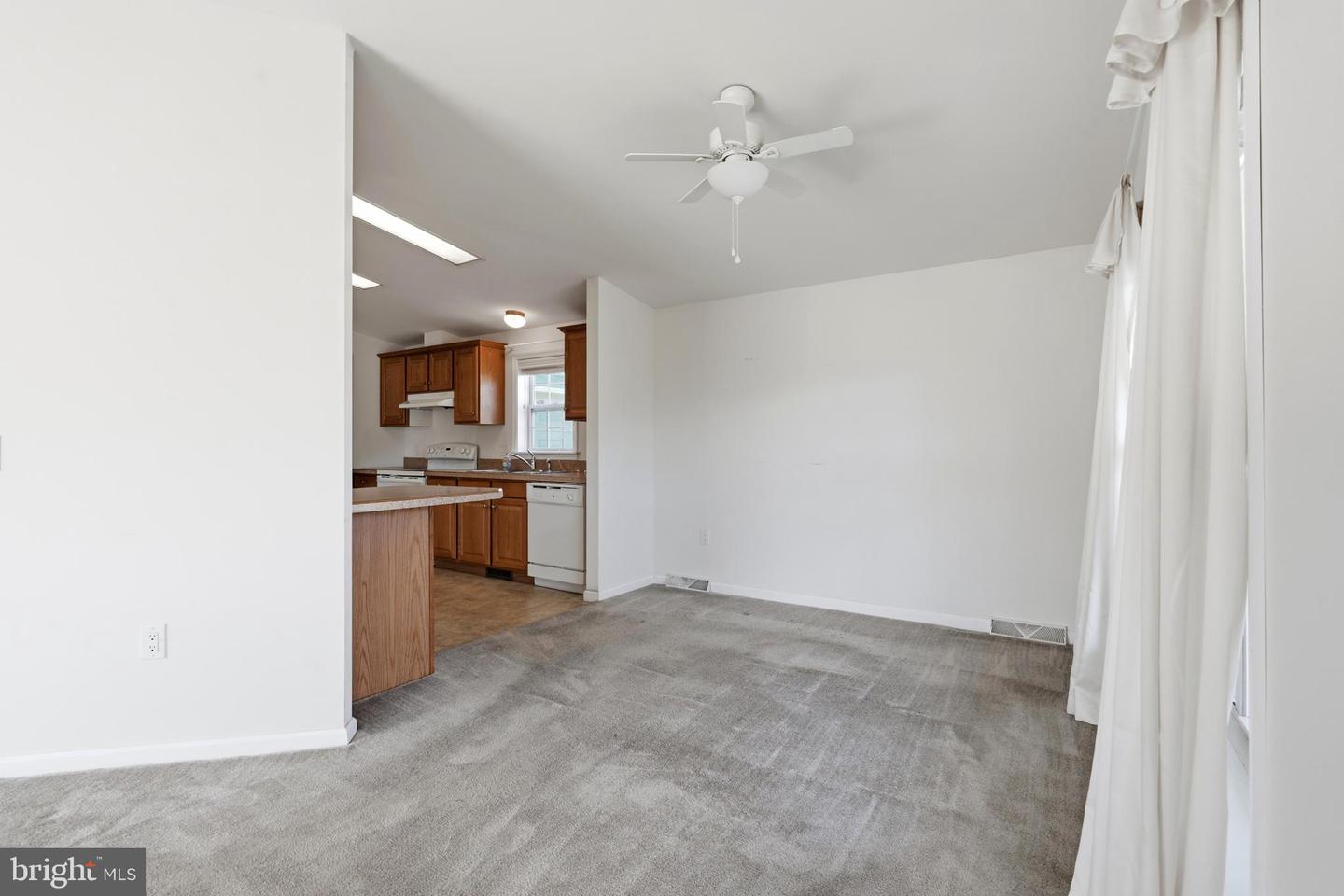 4 Songbird Ct Property Photo 14