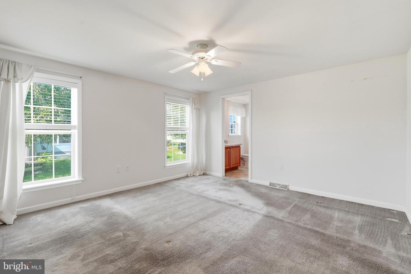 4 Songbird Ct Property Photo 23
