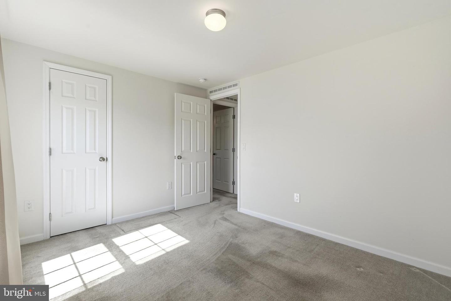 4 Songbird Ct Property Photo 29
