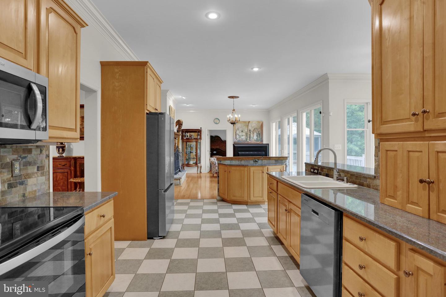 505 Westley Property Photo 18