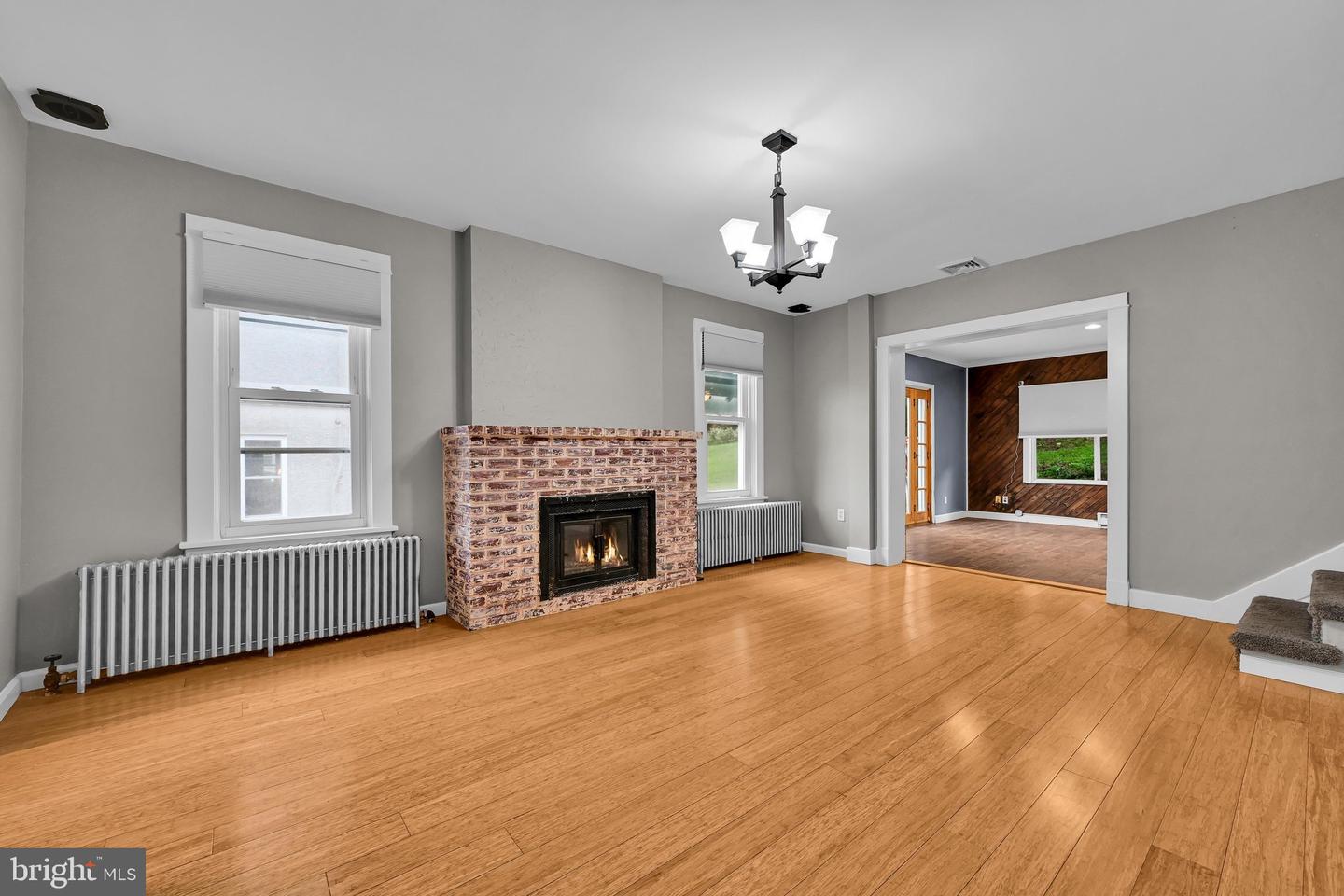 37 Park Rd Property Photo 6