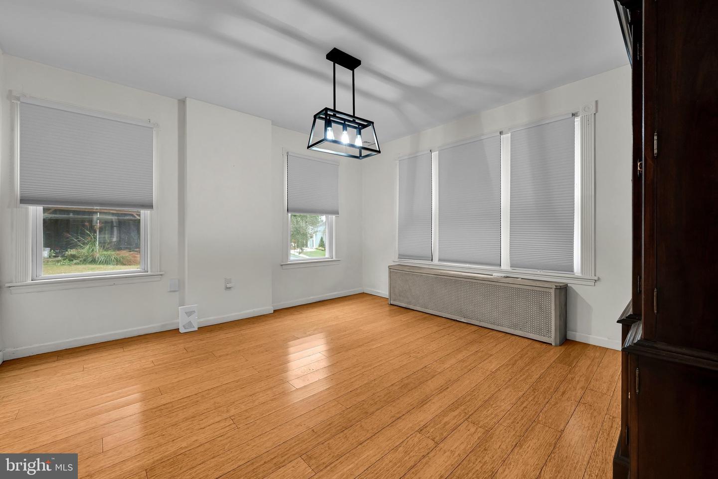 37 Park Rd Property Photo 8