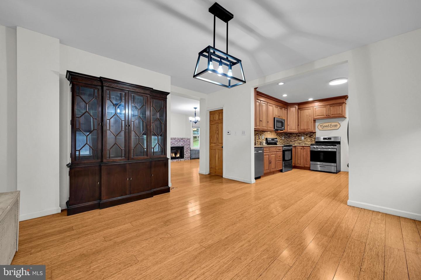 37 Park Rd Property Photo 9