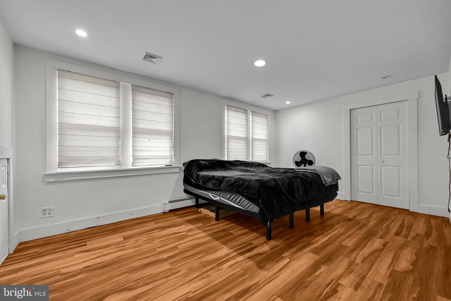 37 Park Rd Property Photo 18