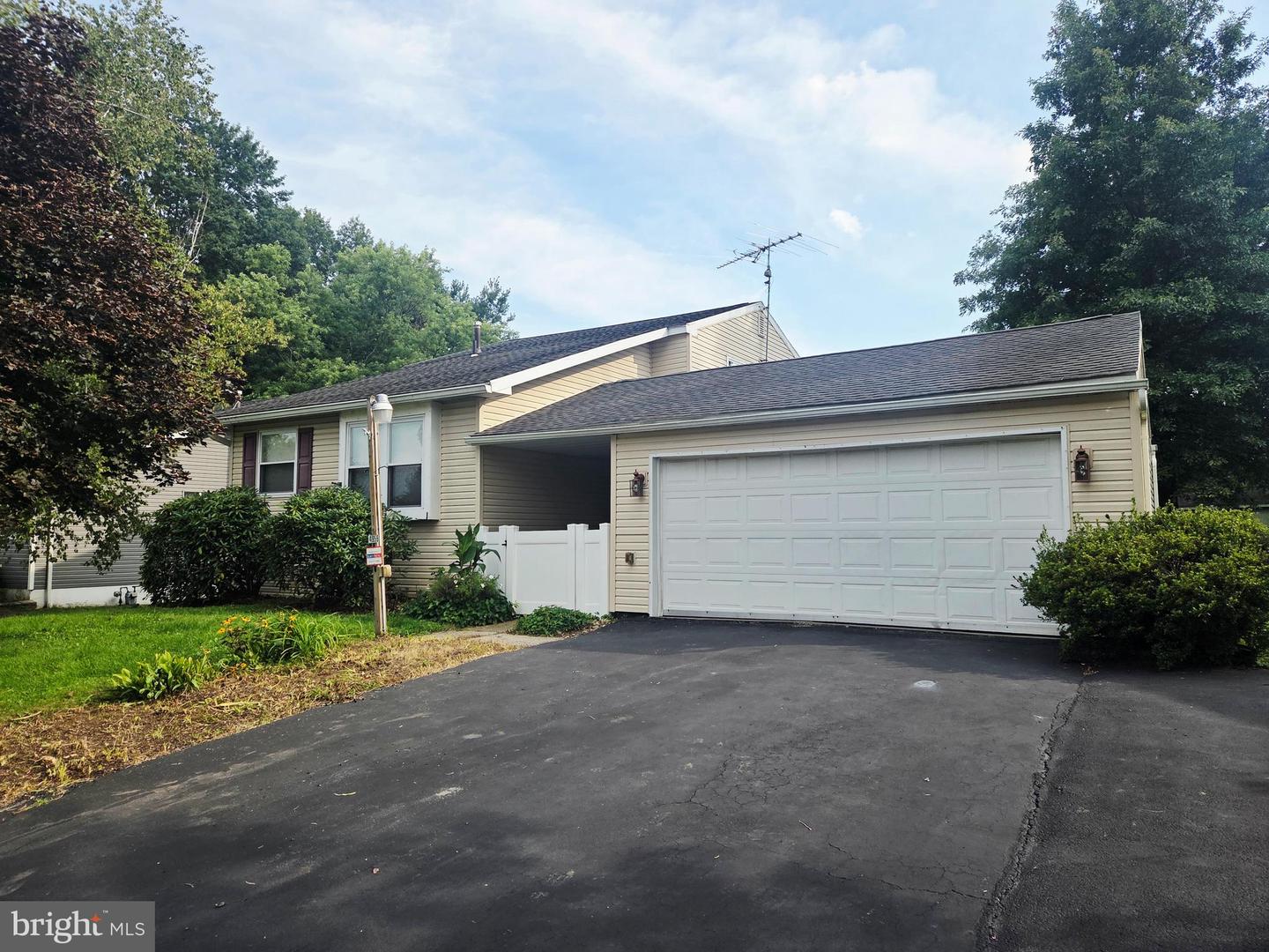 4956 Elderberry Dr Property Photo 1