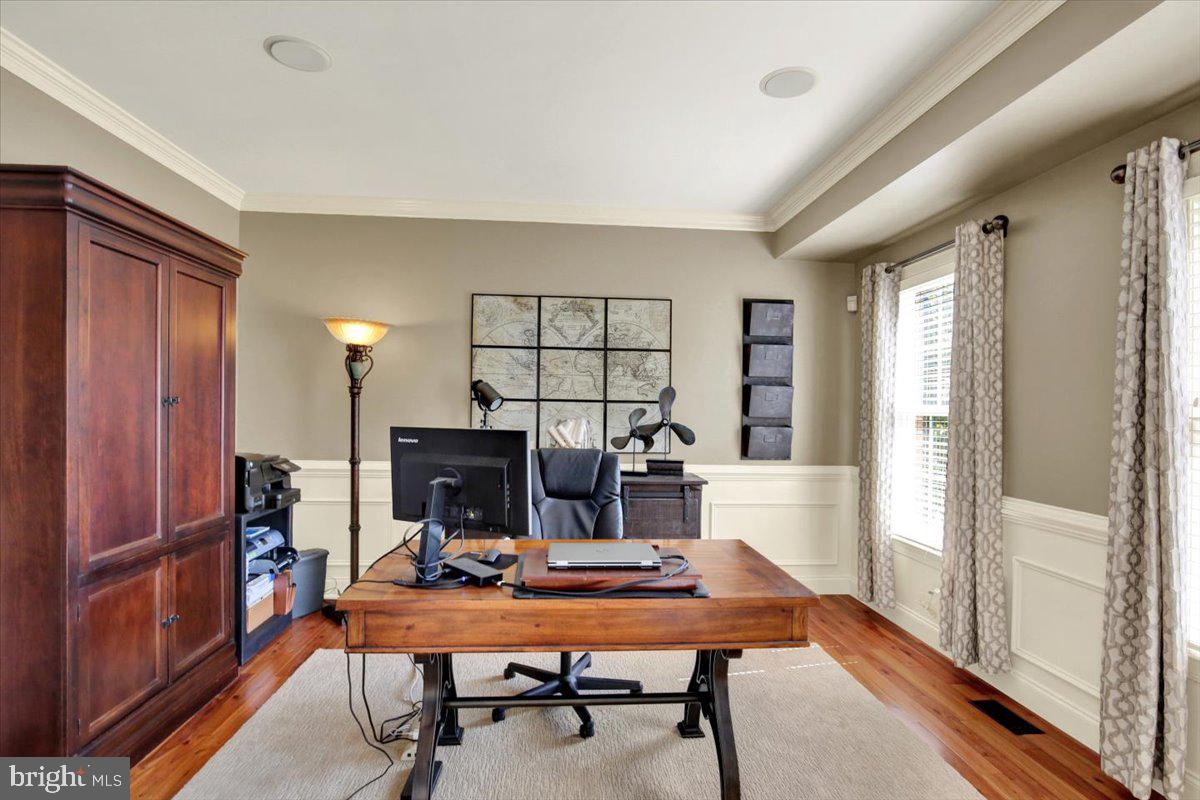 3381 Harwood Property Photo 8