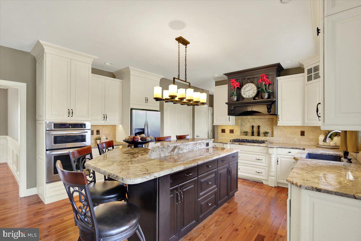 3381 Harwood Property Photo 19