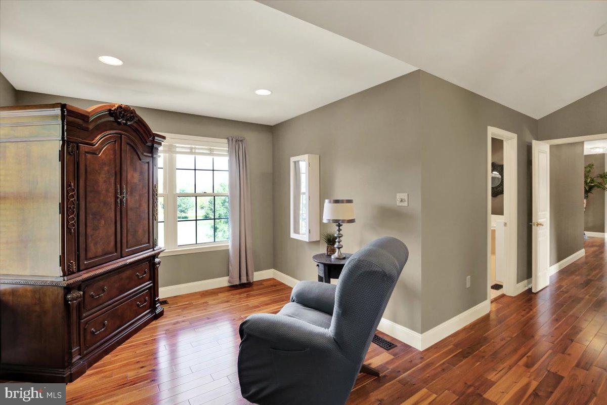 3381 Harwood Property Photo 30