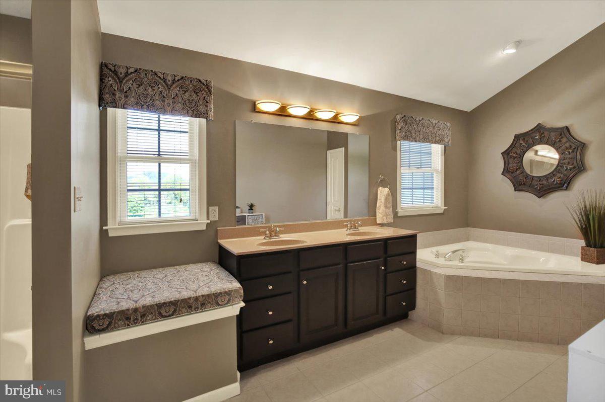 3381 Harwood Property Photo 31