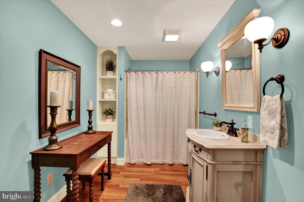 3381 Harwood Property Photo 44
