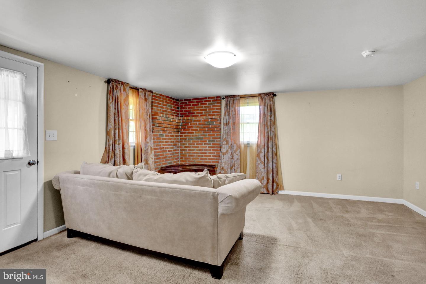 739 Boar Rd Property Photo 62