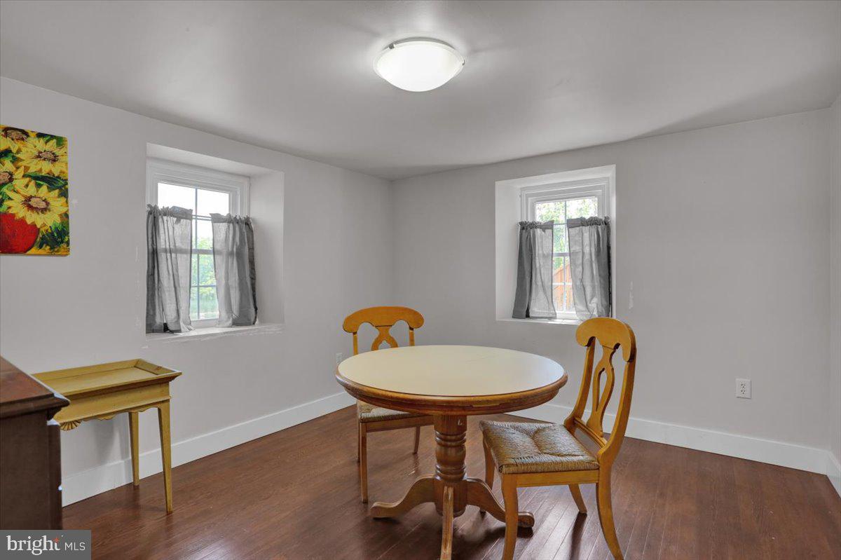 739 Boar Rd Property Photo 69