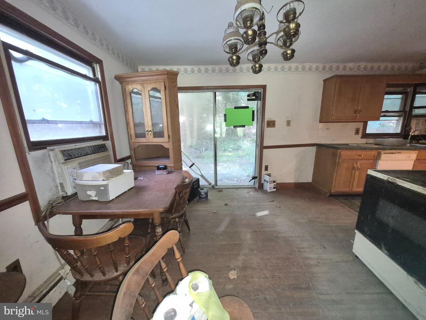 570 Mullen Hollow Rd Property Photo 4