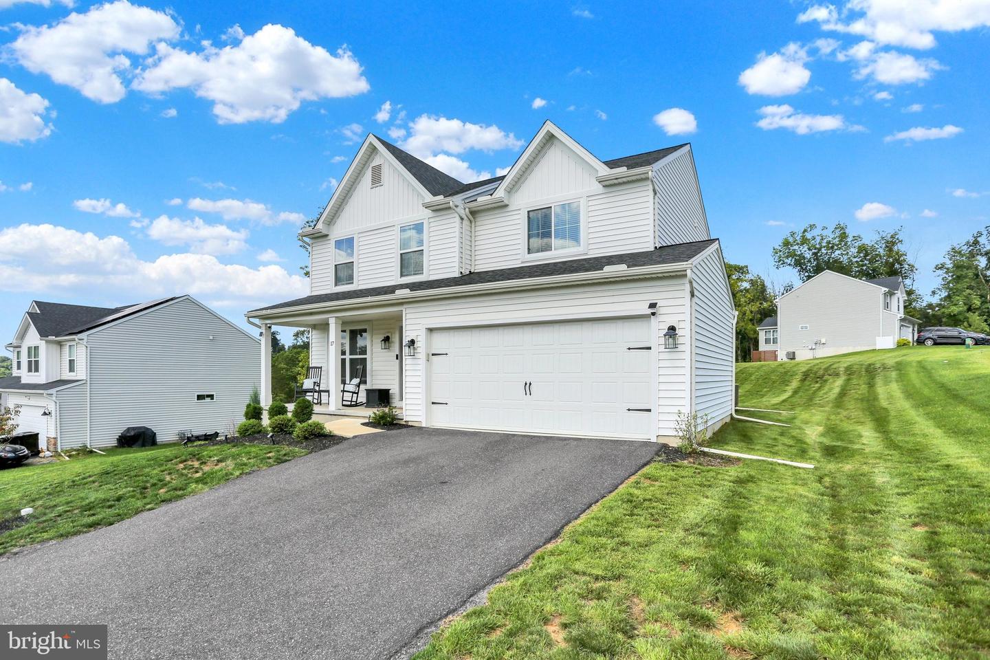 17 Crooked Ct Property Photo 3