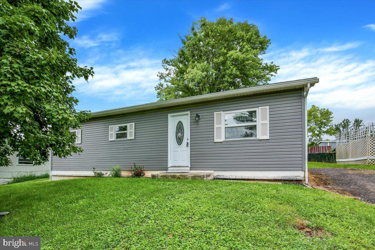 1257 Dauphin Pl Property Photo 17