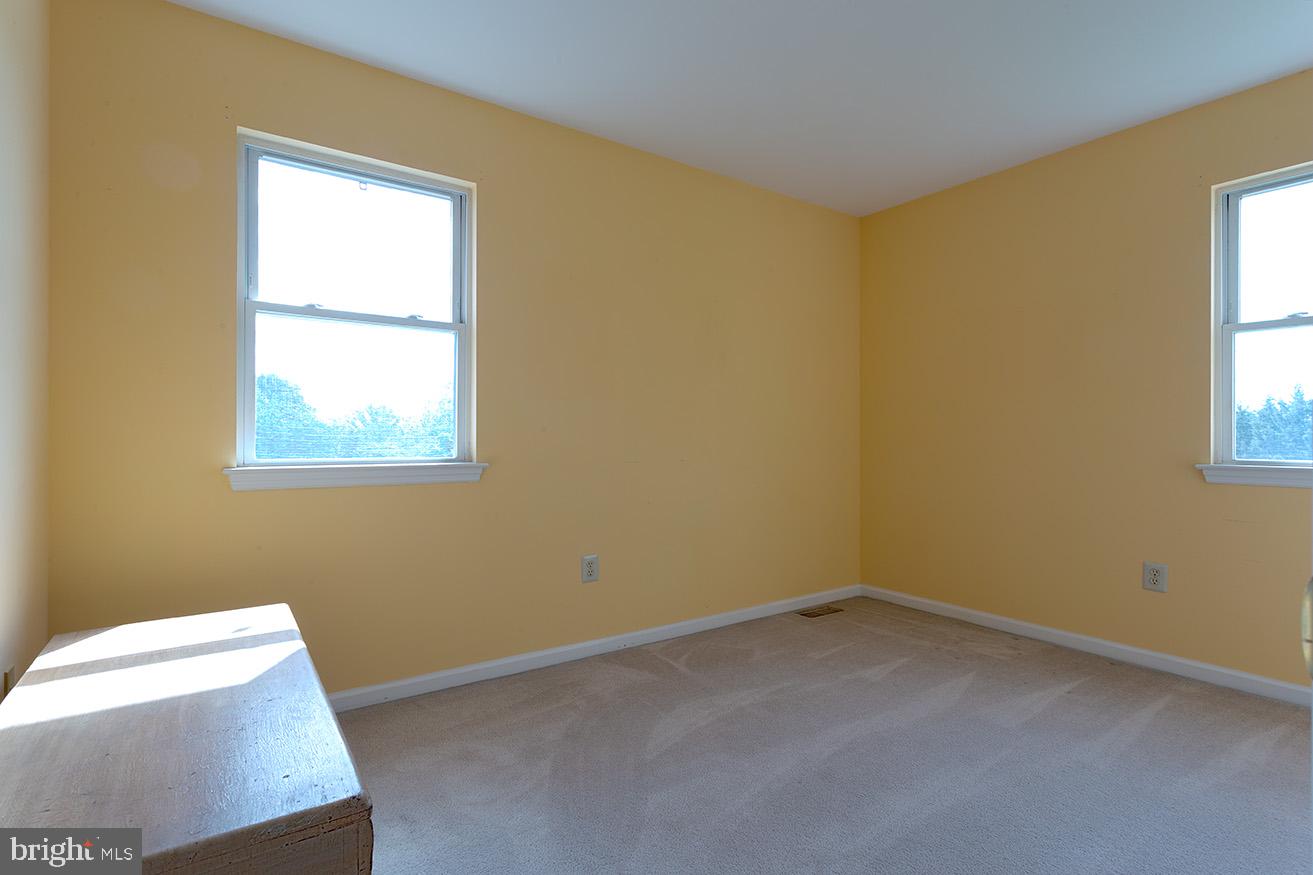 304 Cameron Dr Property Photo 32
