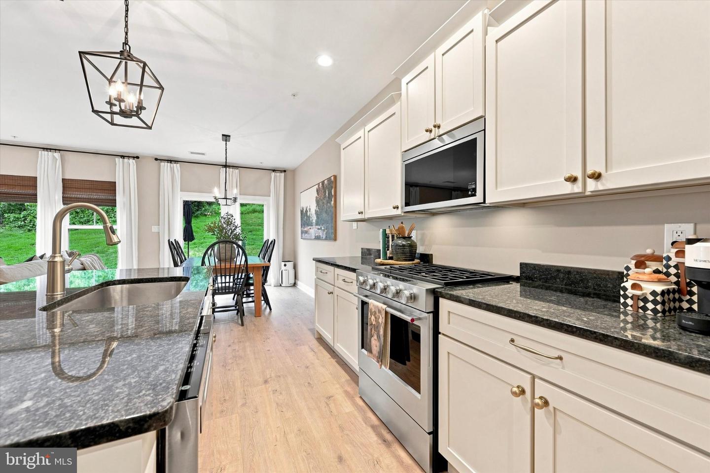 30 Wexford Ct Property Photo 4