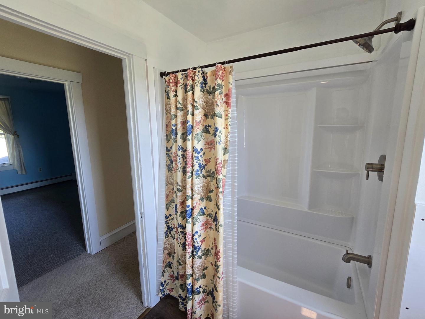 26 Clayton Ave Property Photo 13
