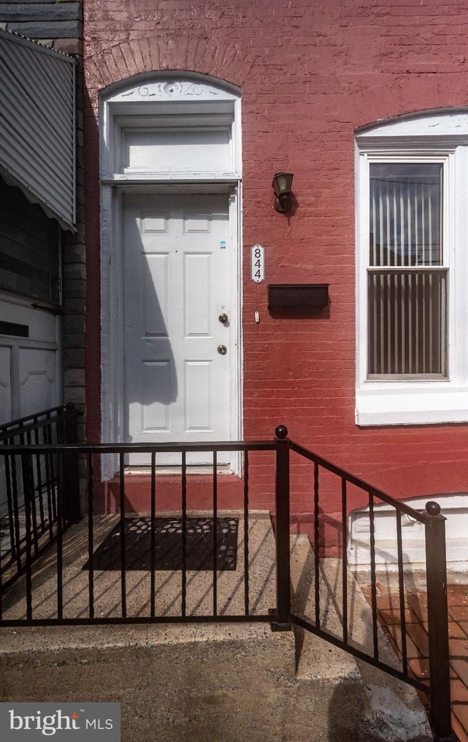 844 Church St Property Photo 3