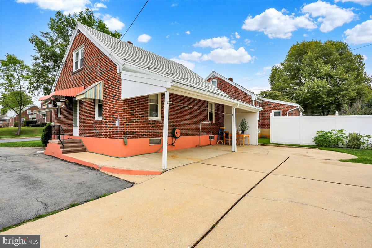 508 S Temple Blvd Property Photo 22