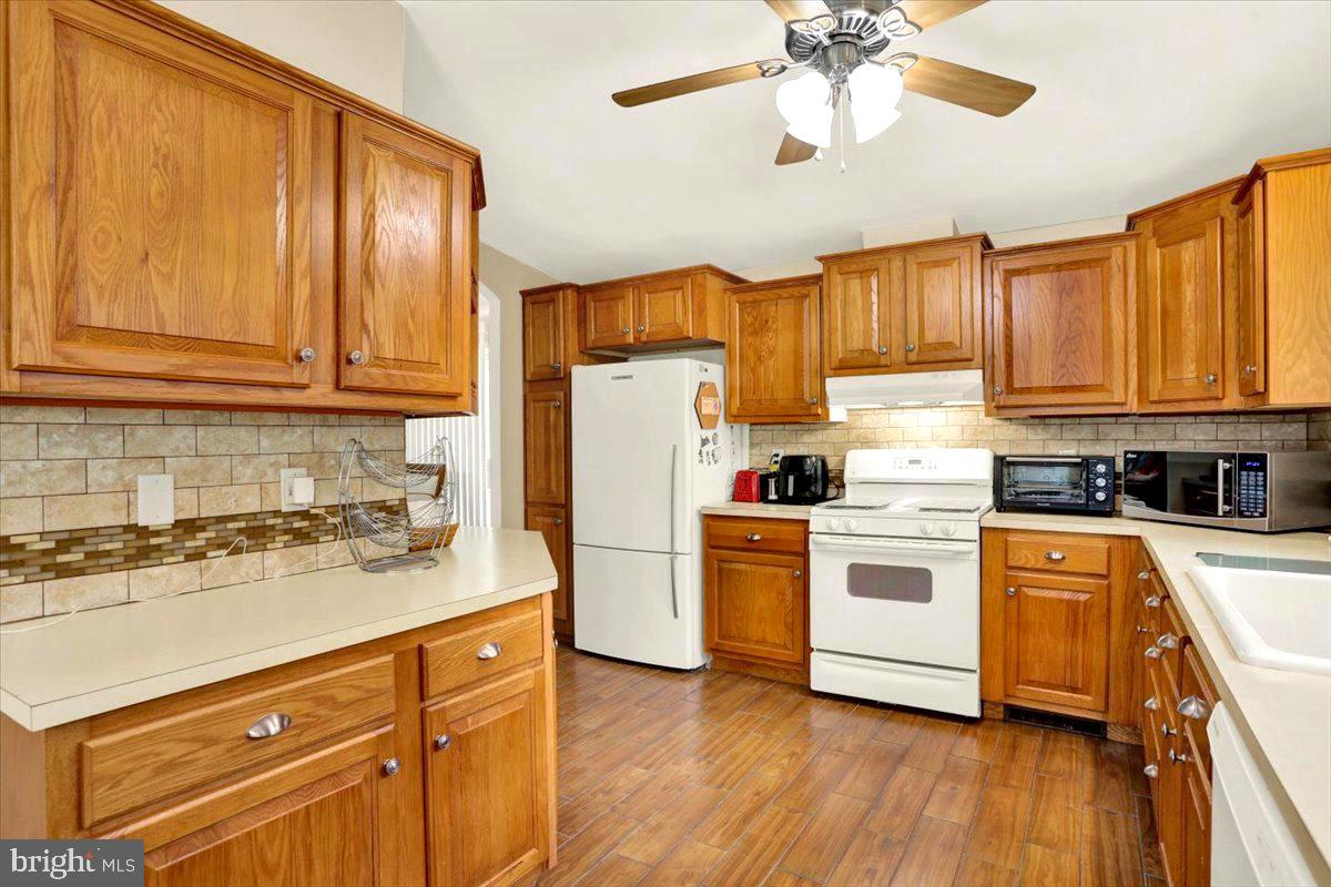 119 Allison Pl Property Photo 5