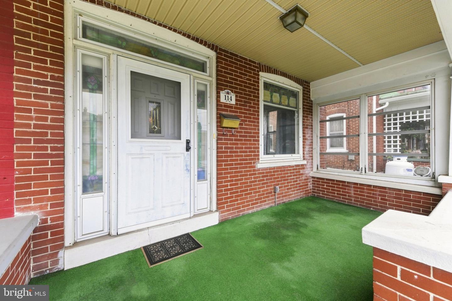 114 E Smith St Property Photo 29