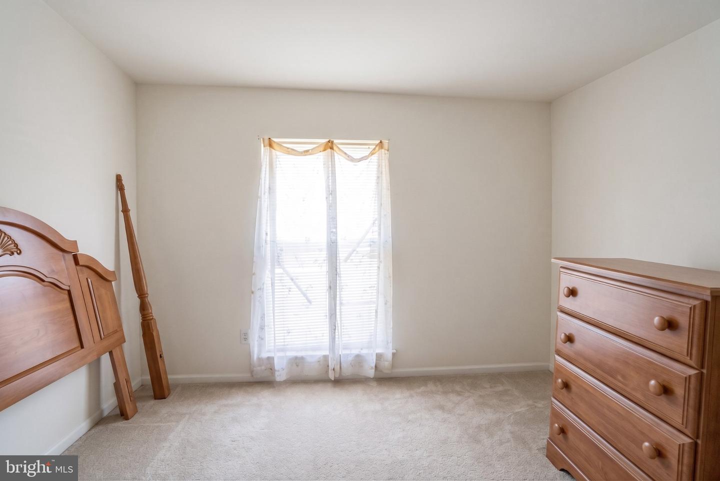 44 Aldine Ave Property Photo 12