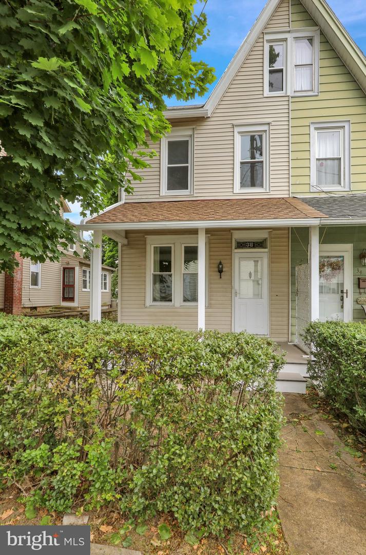 36 S Miller St Property Photo 2