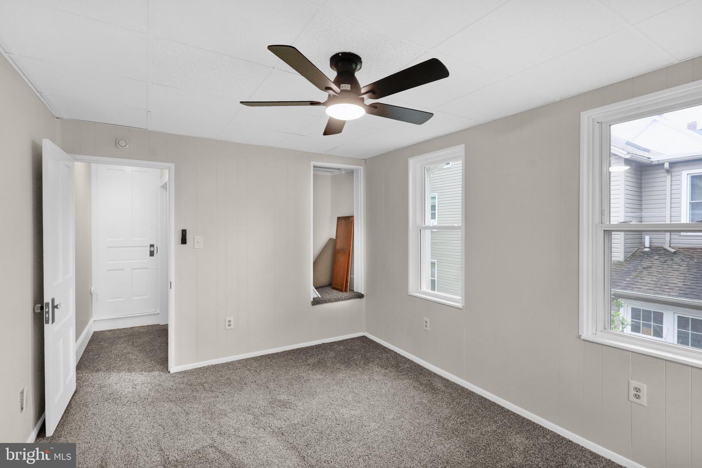 36 S Miller St Property Photo 20