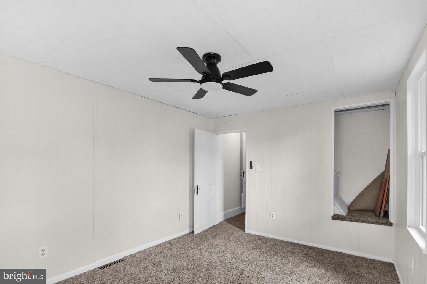 36 S Miller St Property Photo 21