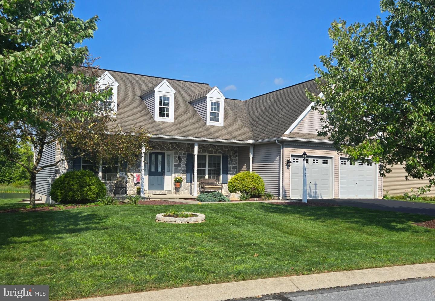 171 Copper Beech Ln Property Photo 1