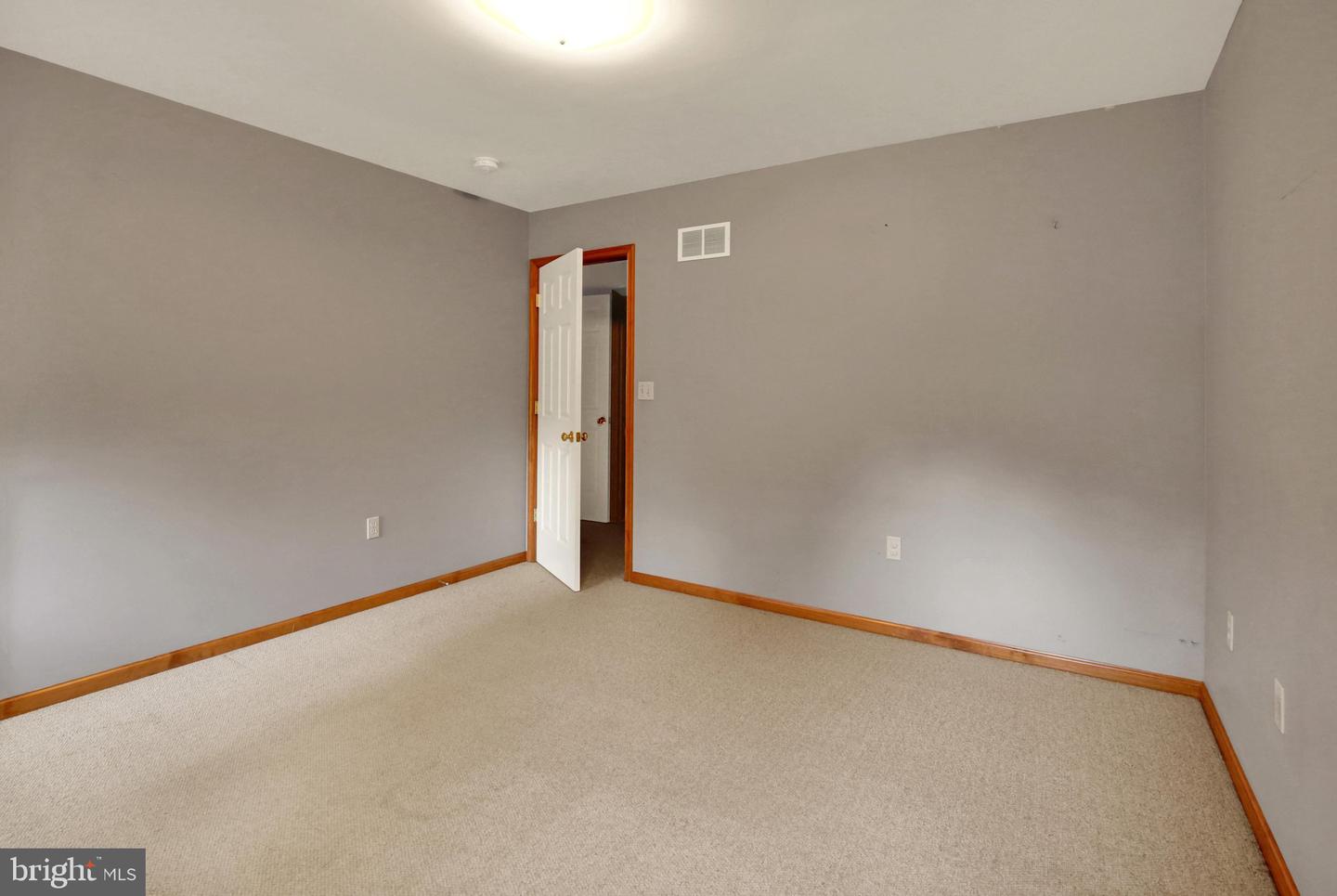 306 Mountain Ave Property Photo 38