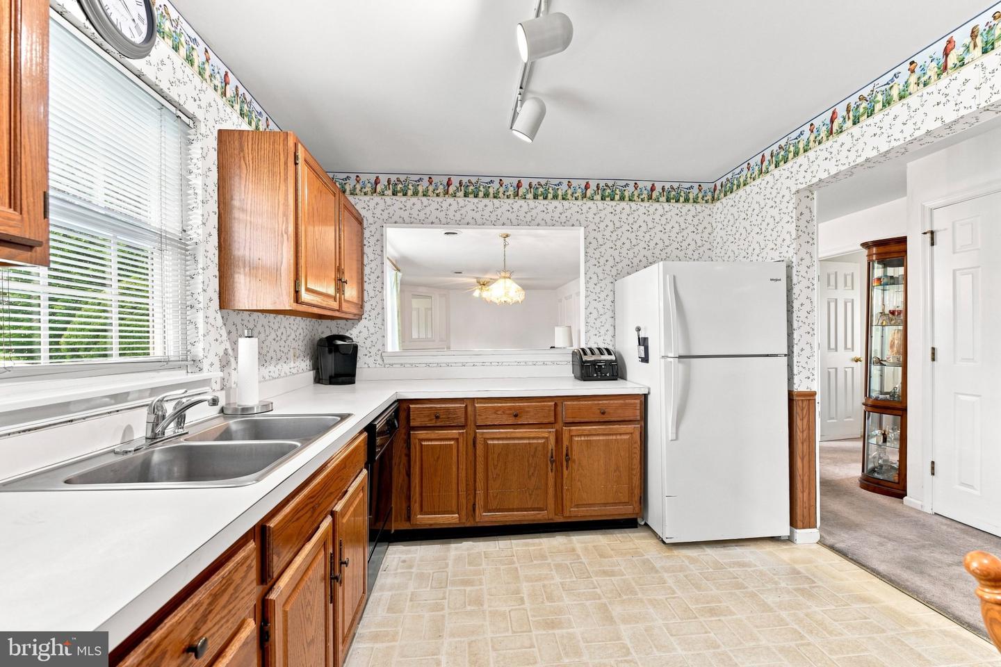 102 Heather Ln Property Photo 11