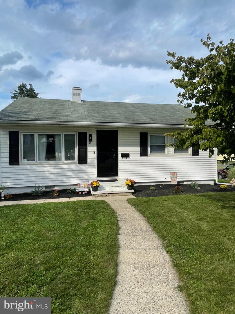 PABK2077670 Property Photo 1