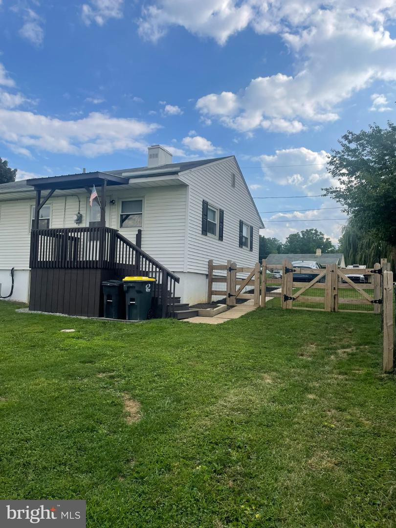 PABK2077670 Property Photo 3