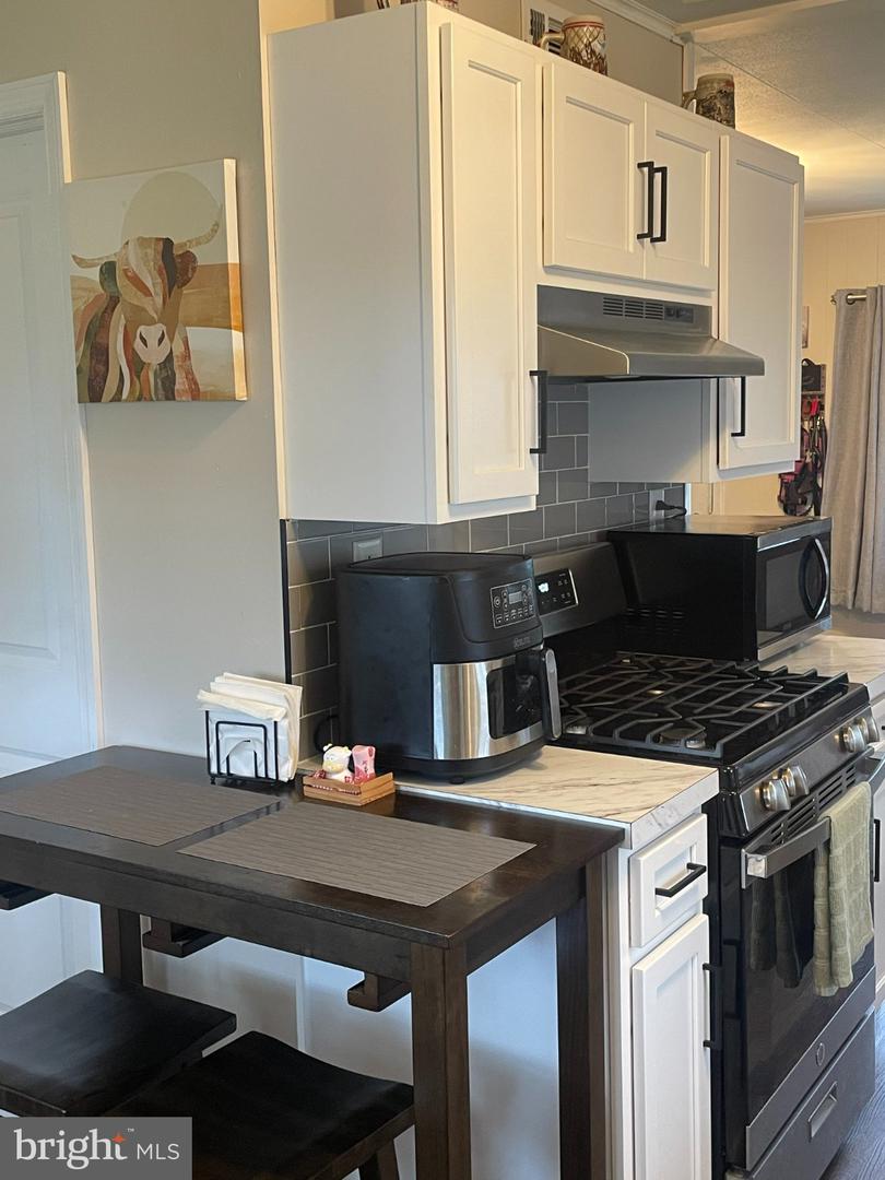 PABK2077670 Property Photo 11