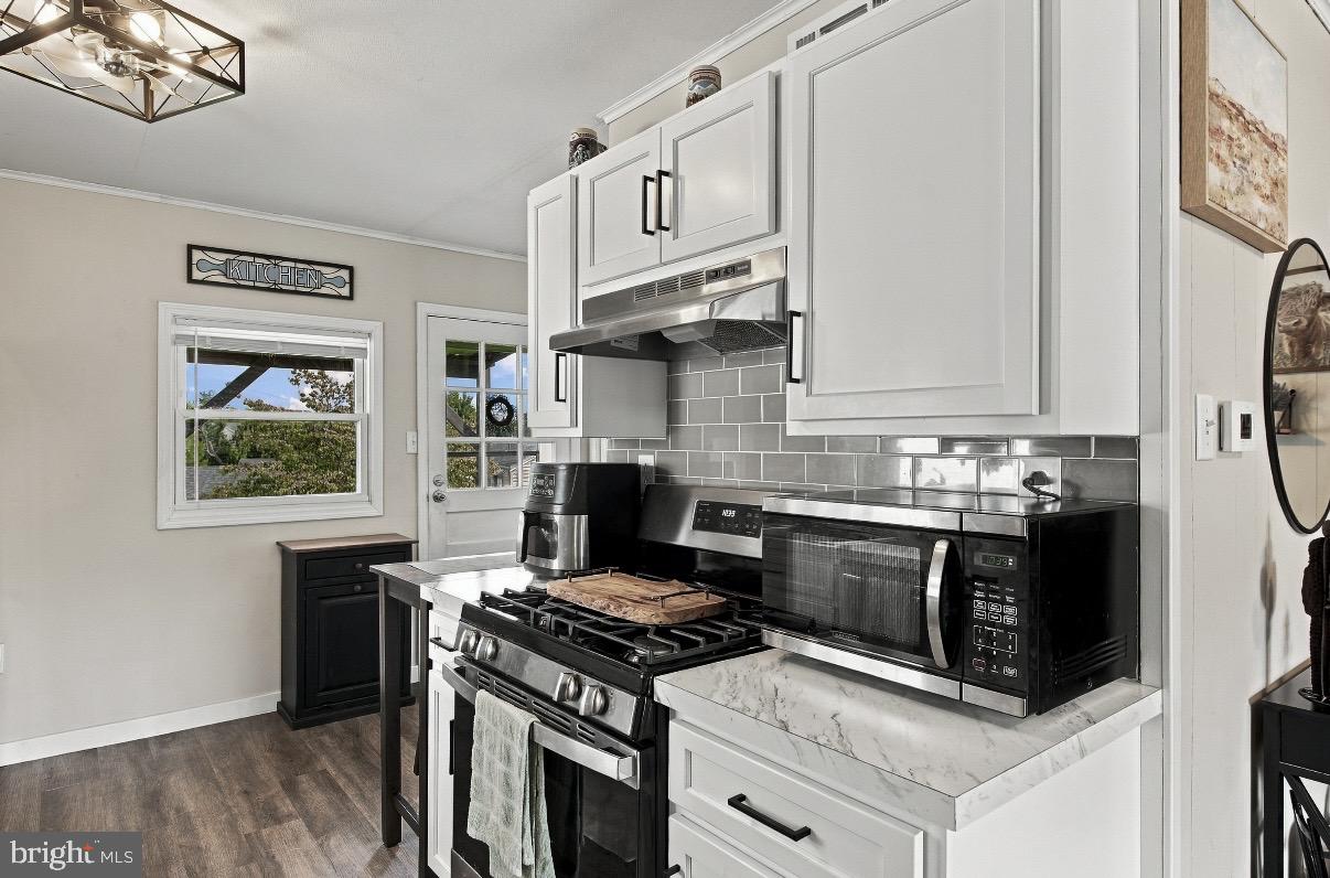 PABK2077670 Property Photo 11