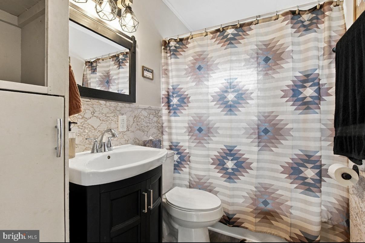 PABK2077670 Property Photo 15