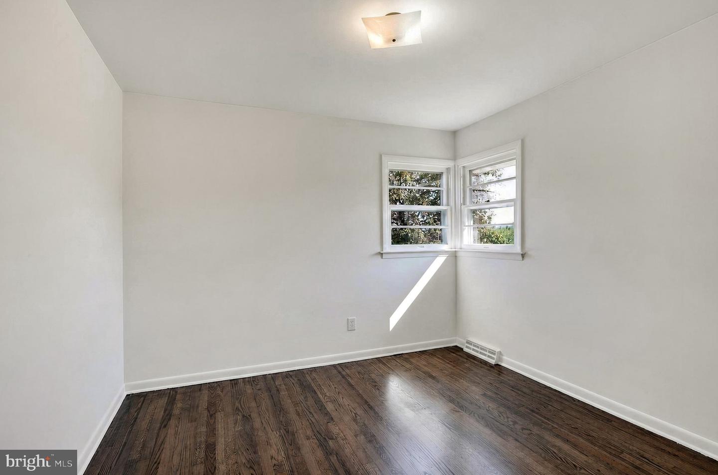 508 S Sterley St Property Photo 15