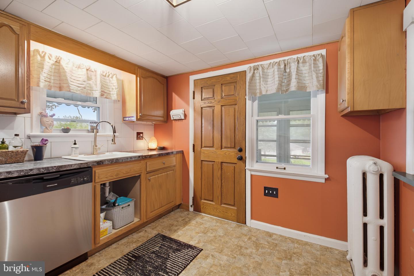 109 Ridge St Property Photo 14