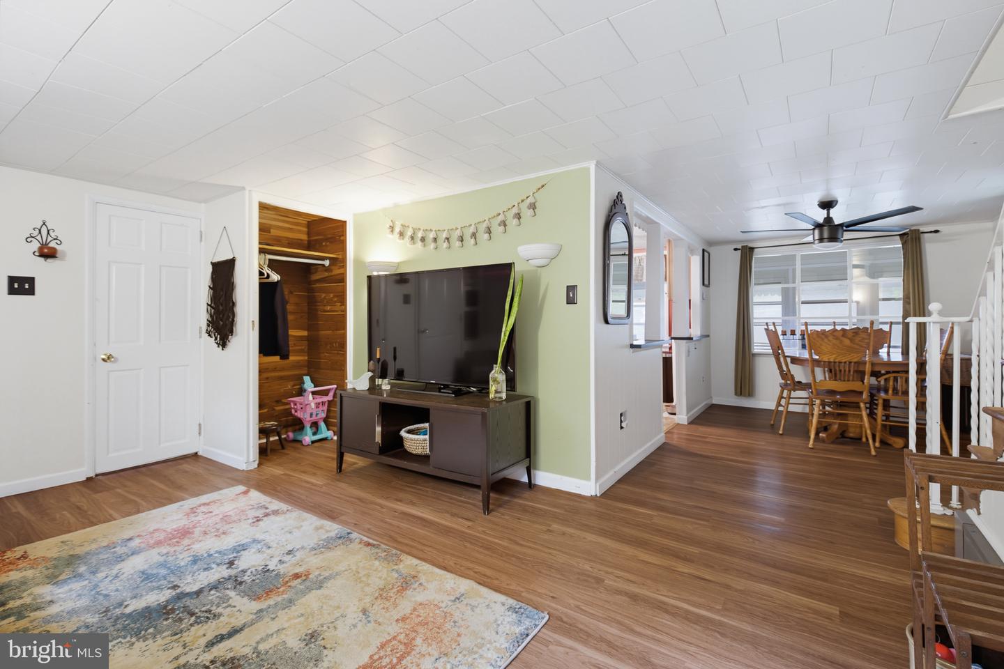 109 Ridge St Property Photo 17