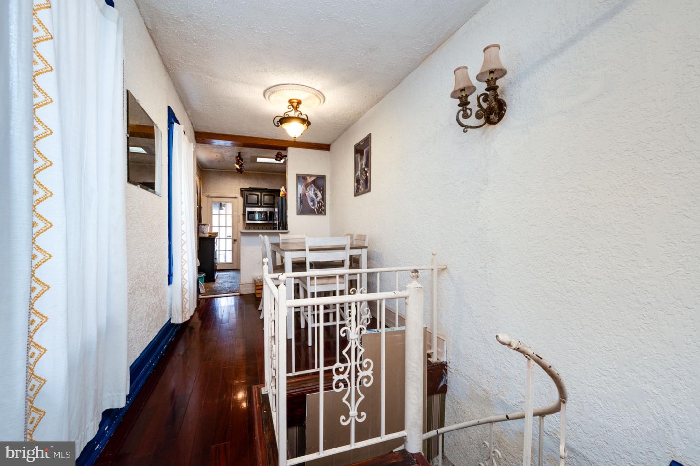 1312 Green St Property Photo 9