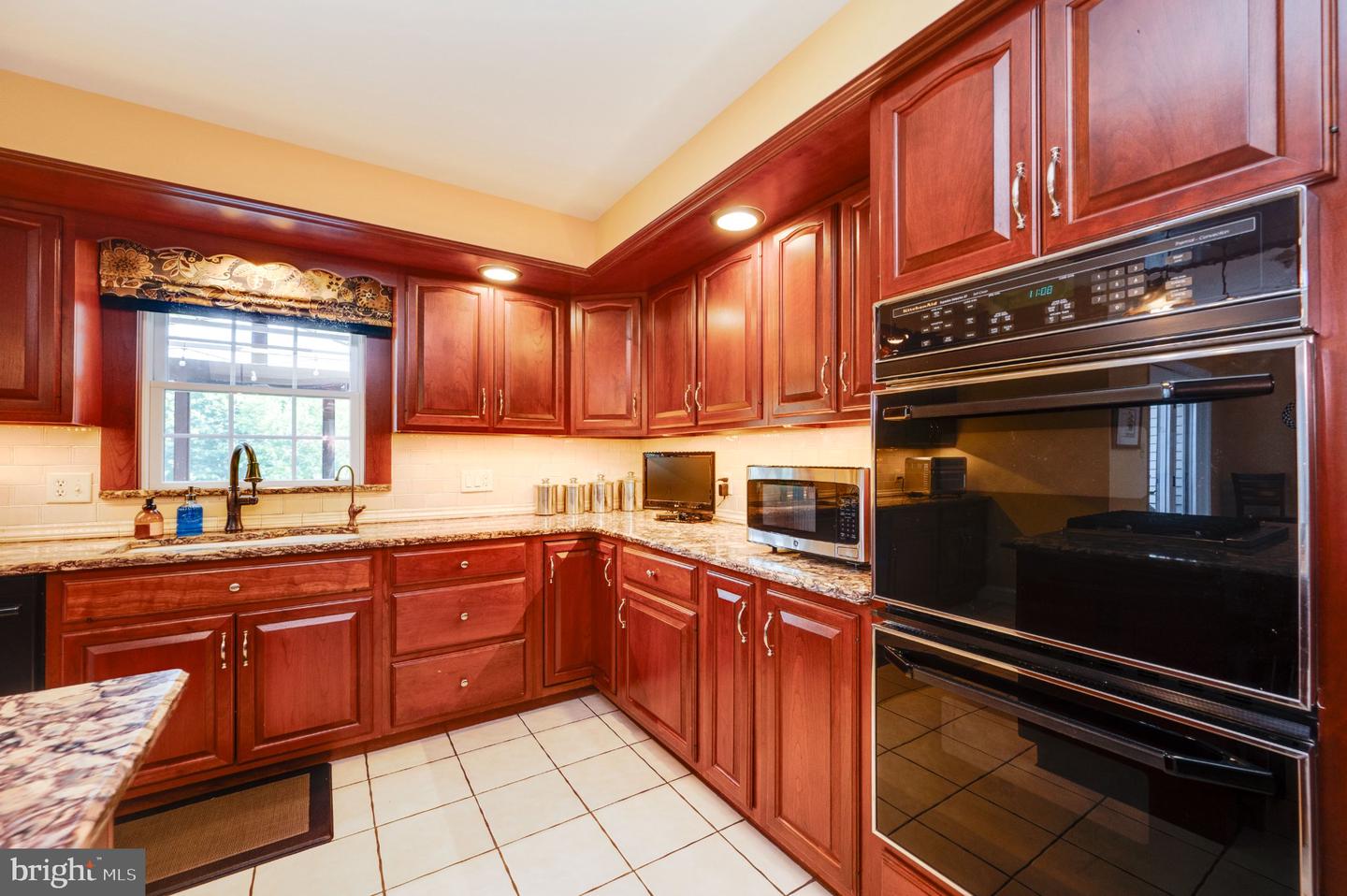 4 Glen Hollow Ct Property Photo 27