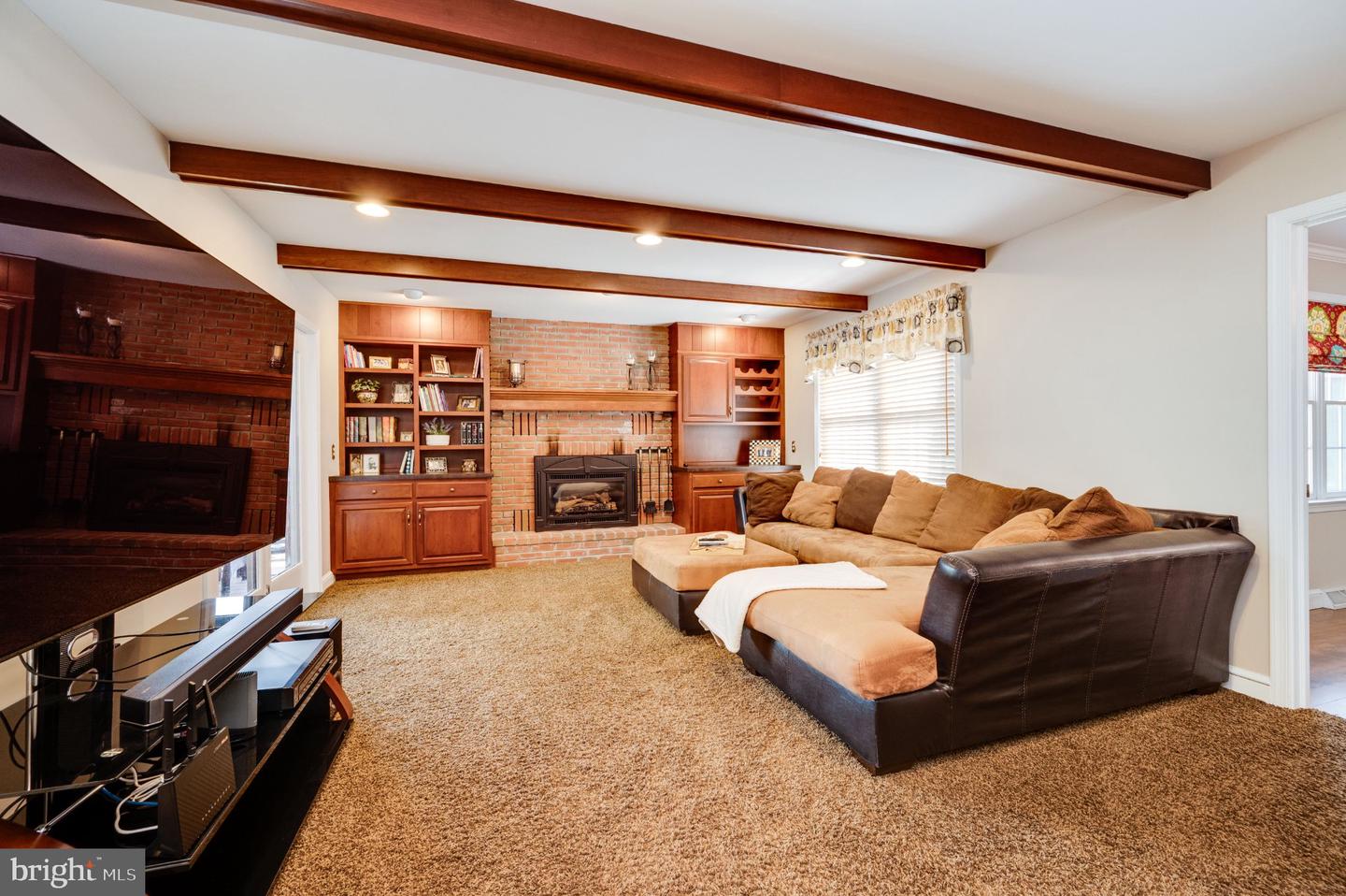 4 Glen Hollow Ct Property Photo 32