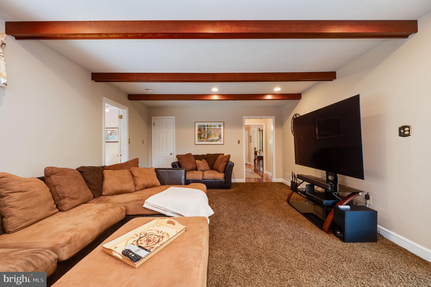 4 Glen Hollow Ct Property Photo 35