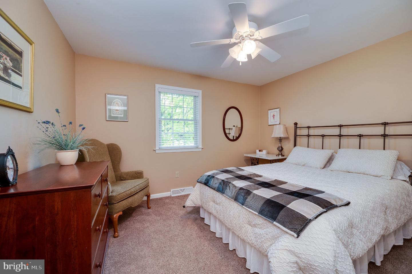 4 Glen Hollow Ct Property Photo 51
